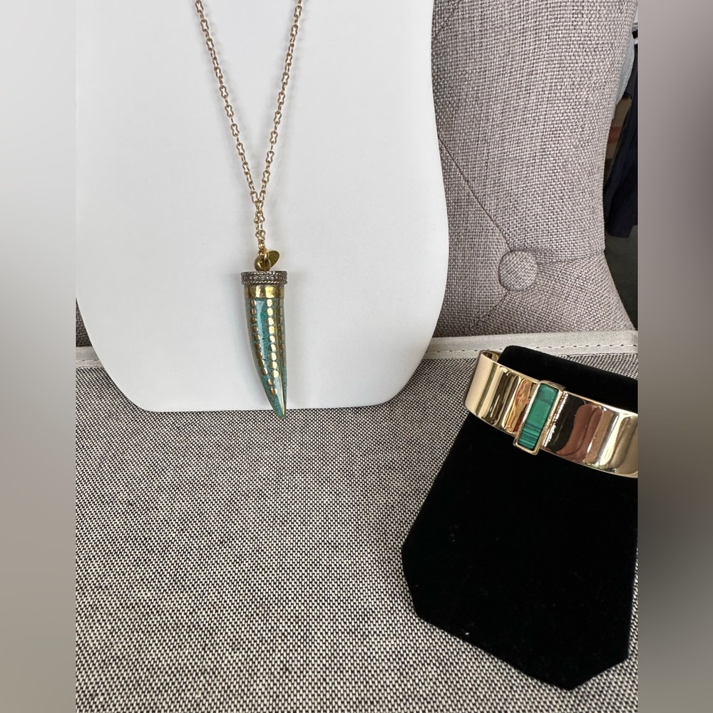 Gold and Green long necklace and matching cuff bracelet. Very good condition.